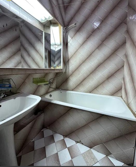 продажа трехкомнатной квартиры номер A-173740 в Приморском районе, фото номер 10